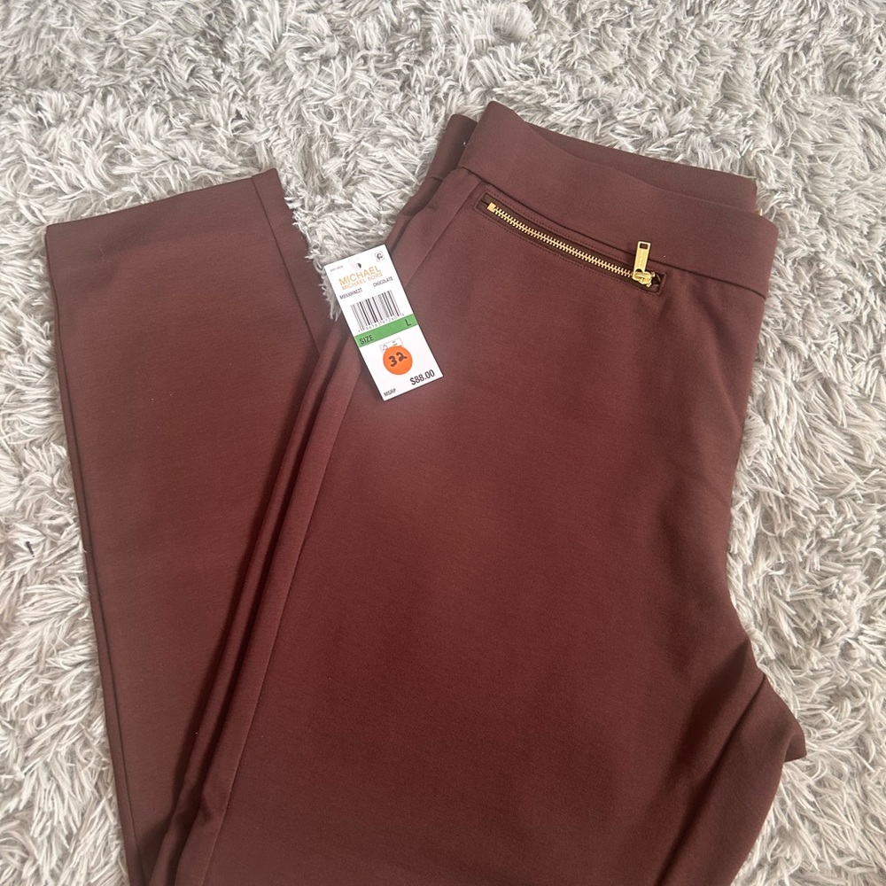 Chic Brown Pants with Gold Zipper